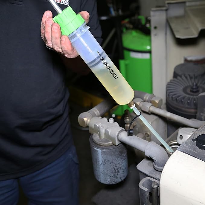 OEMTOOLS 500cc Fluid Extractor and Filler Pump – High-Capacity Precision Vacuum Pump for Brake Fluid, Transmission, Power Steering, and Coolant – Dual-Scale Cylinder, Extension Tubes, service Design