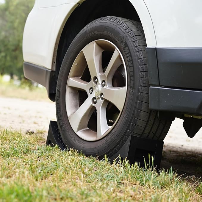 SECURITYMAN Heavy Duty Wheel Chocks (2 Pack) - Durable, Non-Slip, Solid Rubber Wheel Chocks for Boat Trailers, RV, Truck, Camper - Grip on All Surfaces - Trailer Wheel Chocks - Black