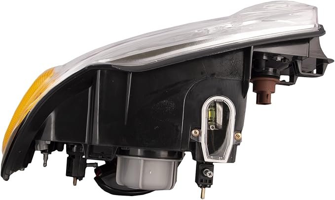 HEADLIGHTSDEPOT Halogen Headlights Compatible with Beaver Motor Coach Marquis 2002-2005 Includes Left Driver and Right Passenger Side Headlamps