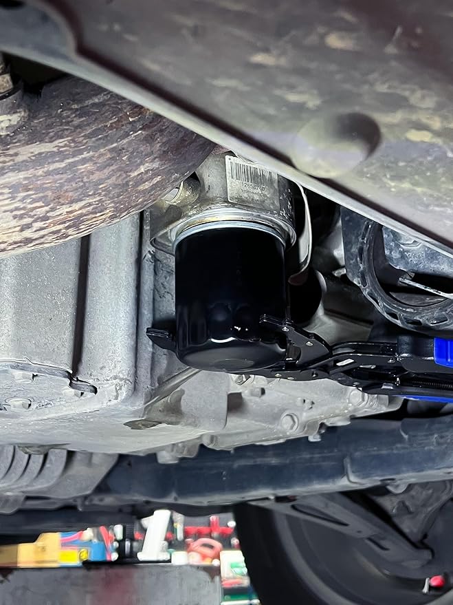 SMART JERRY - Adjustable Oil Filter Wrench | Self-Adjusting Oil Filter Removal Tool | Wide Oil Filter Remover | Motorcycle Fuel Filter Wrench | Automotive Oil Change Kit | Fit 2-5'' Filters