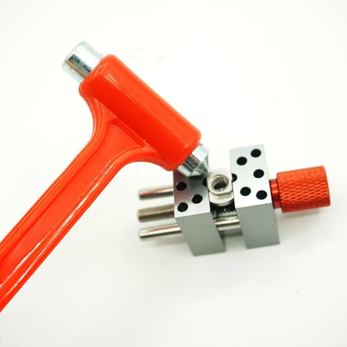 Multi Function Handheld Mini Vise - Metal Tiger Pliers With Adjustable Width from 0.78-1.18 Inches Are Used for DIY Making Tools Such As Model Making And Amateur Craft Assembly（Red）