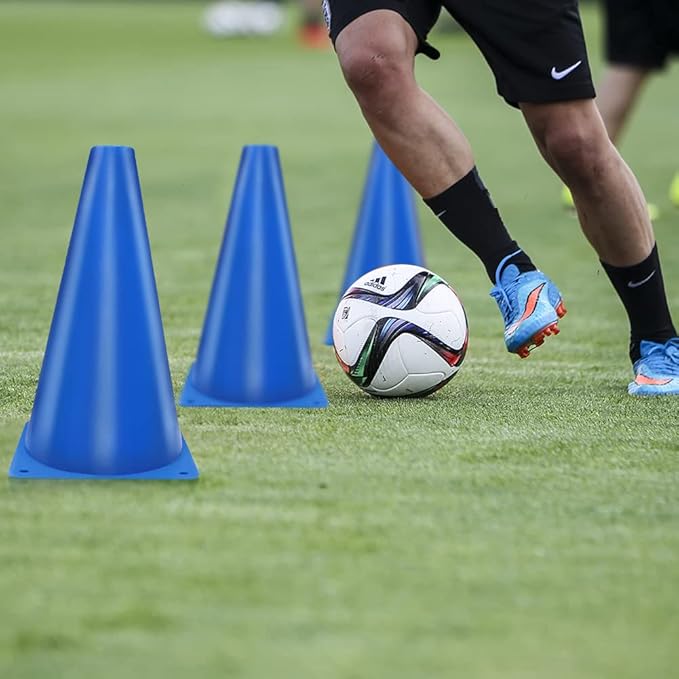 Cones Sports 9 Inch, 15 Pack Training Cones for Soccer Practice, Agility Field Cone Set for Drills Football Basketball, Plastic Cones for Outdoor Indoor Games