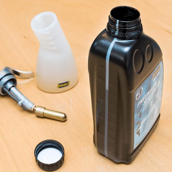 HAZET Pneumatic Oil 9400-100 I Filling Quantity: 3.38 Ounces I for use in Motor-Driven Pneumatic Tools - Reduces air Motor wear and Increases Machine Service Life