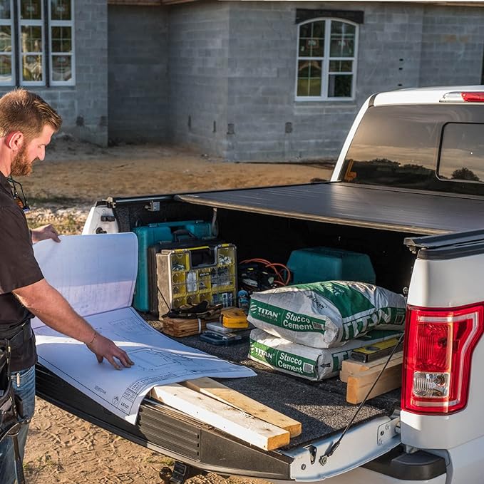 Gator Recoil Retractable Truck Bed Tonneau Cover | G30373 | Fits 2015 - 2020 Ford F-150 (incl. Raptor) 5' 7" Bed (67.1")