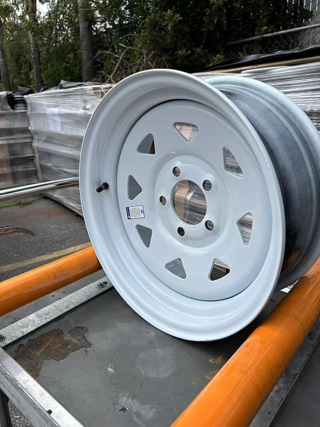 Steel wheel 15X6J 5X4.5inch BCD:3.19inch Offset0 8 Spoke Load:2860 18.96 lbs TR600Hp