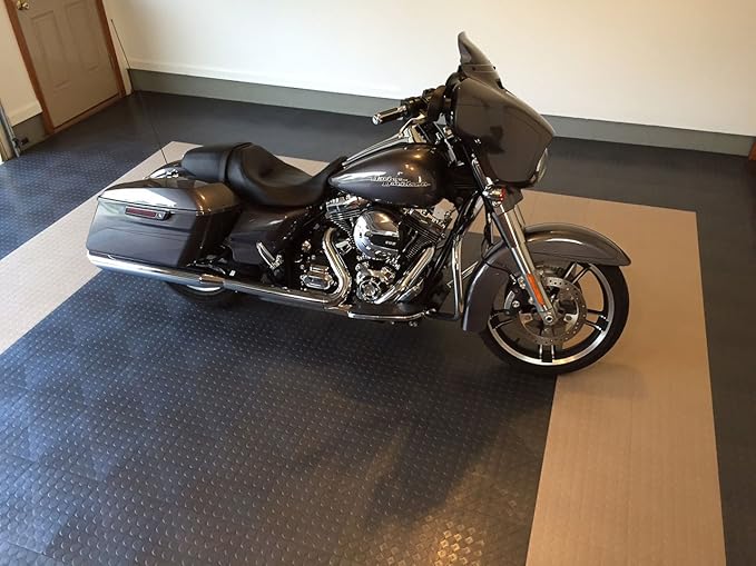 Big Floors RaceDeck CircleTrac, Interlocking Non-Slip Garage Flooring Tile, Durable, Modular, Heavy-Duty Copolymer, Easy Install (Alloy, 12 Pack of 12 x 12" Tiles)