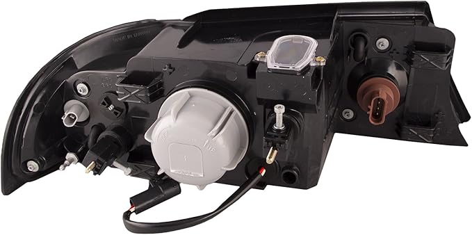 HEADLIGHTSDEPOT Halogen Headlights Compatible with Beaver Motor Coach Marquis 2002-2005 Includes Left Driver and Right Passenger Side Headlamps