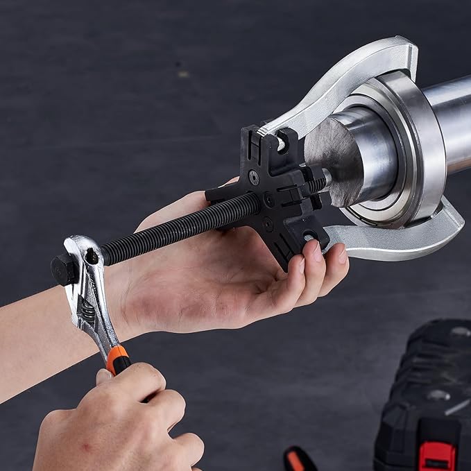 VEVOR Gear Puller Set, 3" and 7" Puller Kit, 3 Jaw Gear Bearing Flywheel Pulley Removal Tool, 2 or 3 Reversible Jaws Wheel Puller, Vertically and Horizontally, External and Internal, 2-Piece