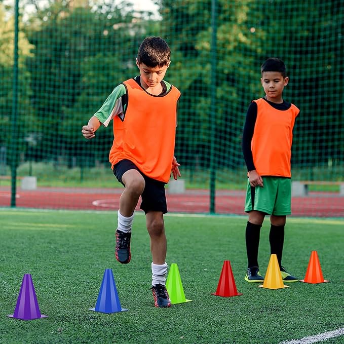 Leelosp 48 Pack 7" or 9" Plastic Traffic Cones Agility Field Marker Soccer/Safety/Sports/Training Cones for Skating Basketball Football Practice Drills Themed Party Decorations