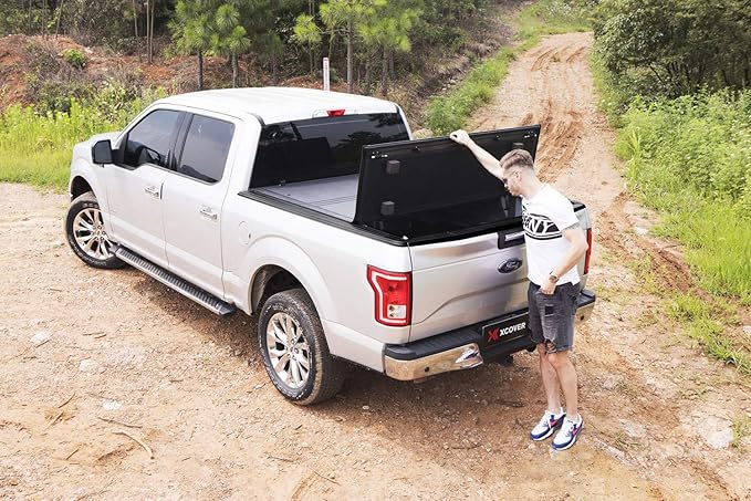 XCOVER Hard Folding Tonneau Cover, Compatible with 2020 2021 2022 2023 2024 2025 Chevy/GMC 2500/3500 6' 8" Box w/o Bedside Storage Box