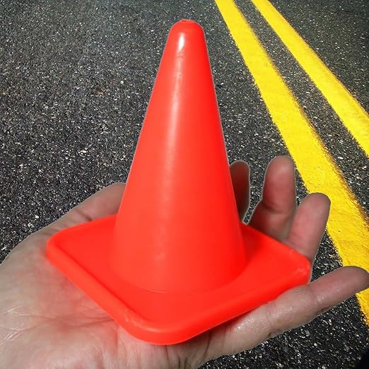 Bluedot Trading 4” Orange Traffic Cones Mini Plastic Sports Cones for Agility Training, RC Racing, Outdoor Activities, Party Games, 30 Pieces