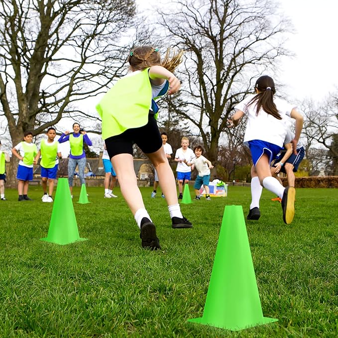 30 Pieces 9 Inch Traffic Cones Plastic Sport Agility Training Safety Cones Soccer Practice Equipment for Basketball Football Drills Exercise, Outdoor Activity and Events