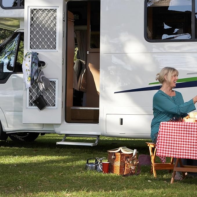 RV Step with Rug, Foldable RV Camper Stair with Ultra Wide Aluminum Step Pedals and Step Rug, Easy to Install and Use, Manual