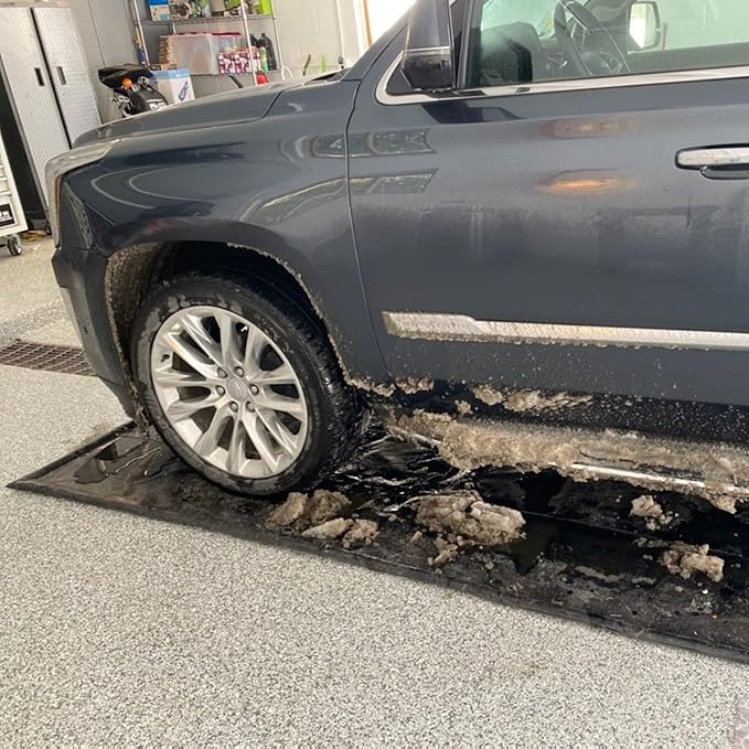 AutoFloorGuard Heavy-Duty Garage Containment Floor Mat for Extra-Large Vehicles, 8’6″x22′