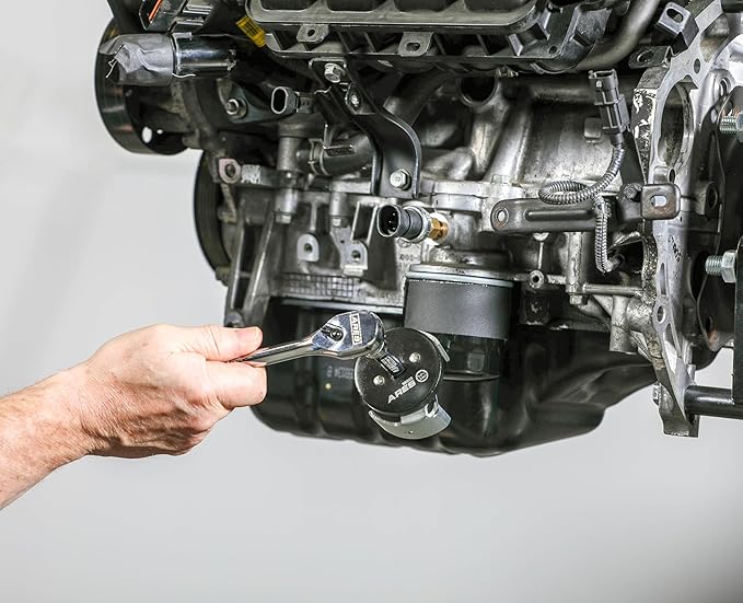 ARES 56028 - Universal Oil Filter Wrench - 3/8-Inch Drive - Removes 2.5 to 3.25-inch Diameter Spin-On Style Oil Filters