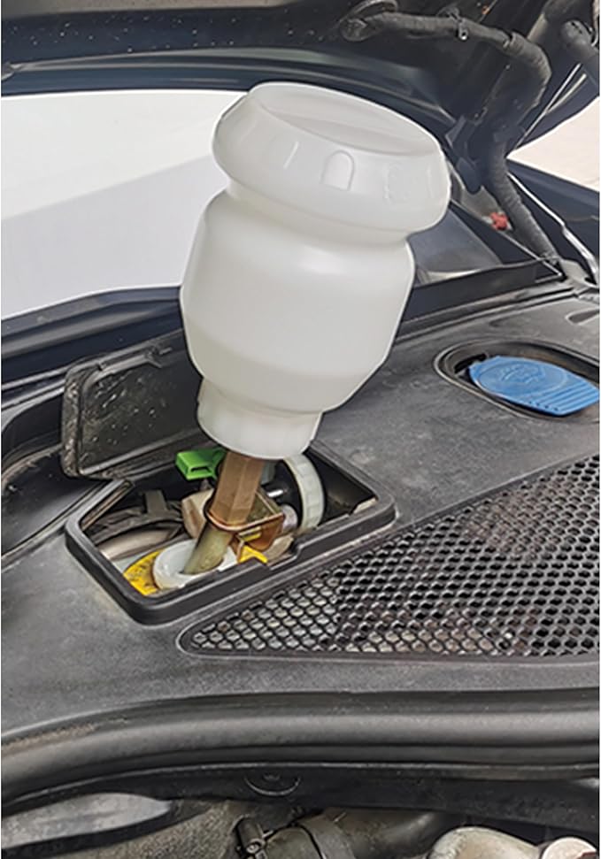 Vacuum Brake Bleeder Kit with 2L Brake Fluid Extractor and 1L Refilling Bottle, One Person Pneumatic Vacuum Bleeder Tools, Air Pressure Brake Bleeder Tools for Auto Car Truck