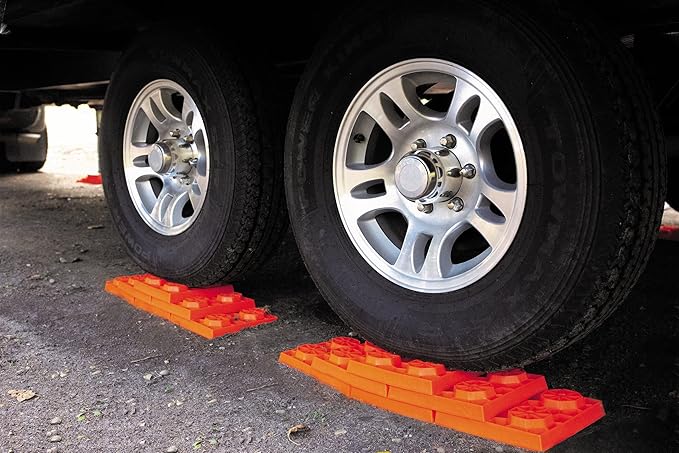 Tri-Lynx Lynx Levelers RV/Trailer/Motorhome/Vanlife interlocking Leveling Blocks with Nylon Storage Bag for most Leveling and Stabilizing functions. 10 Pack, Orange, 00015, Made in USA.
